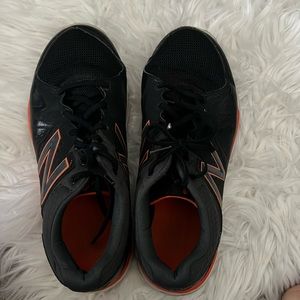 New balance 8 1/2 4E runners.